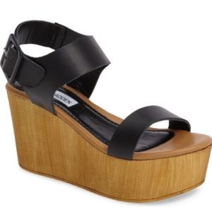 Steve Madden Shiloh Black Wedges